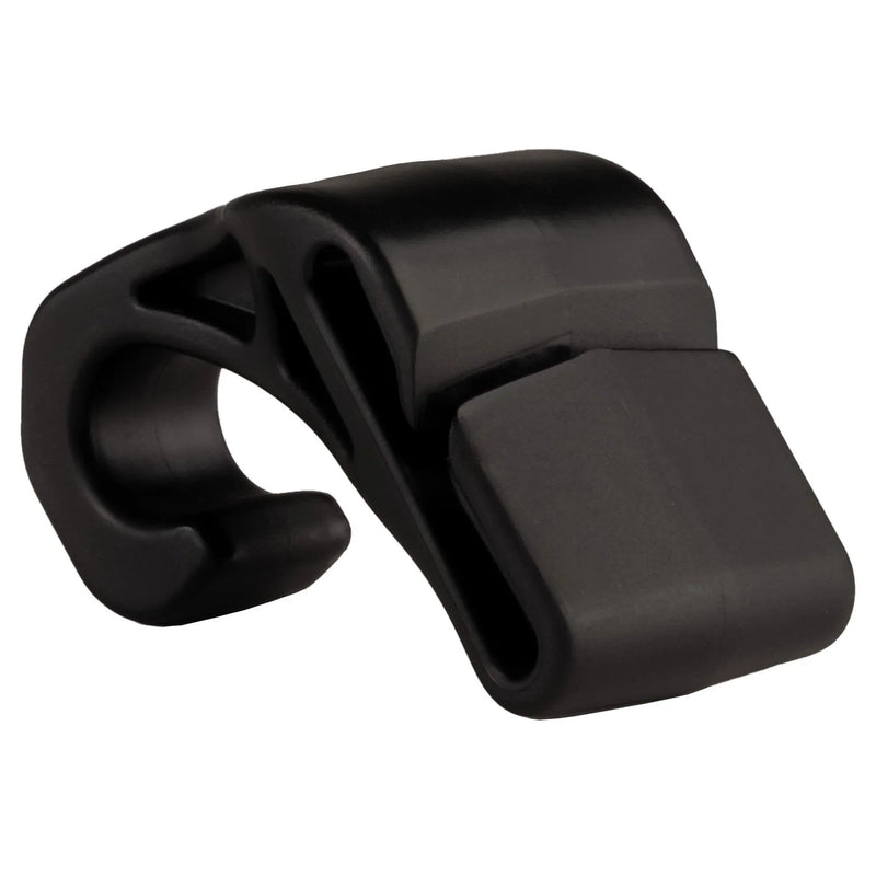 Clipe plástico preto para equipamento de kitesurf Orca Sports, sobre fundo branco