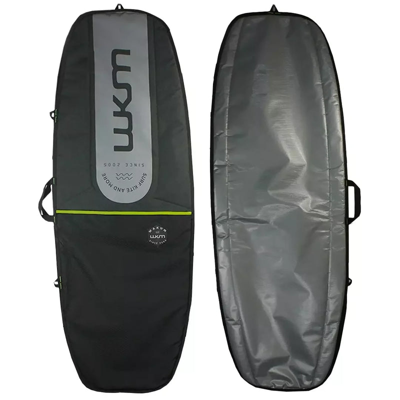 Capa de prancha WKM para kitesurf, preta e cinza, com alças e zíper, na Orca Sports.