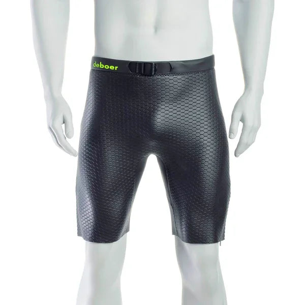Short de neoprene preto DeBoer para triathlon, destaque para textura e cinto ajustável, Orca Sports
