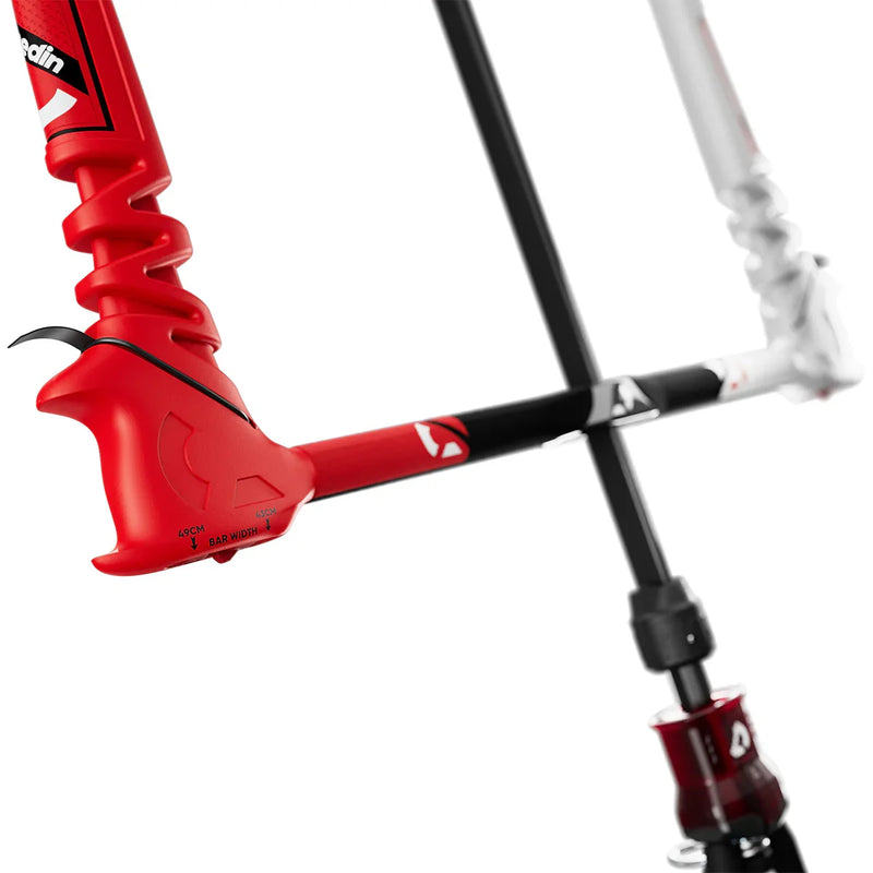 Barra de controle de kitesurf vermelha e preta com detalhes em branco, produto Orca Sports