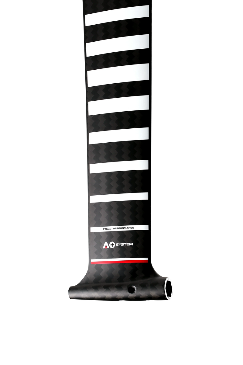 Mastro de carbono para kitesurf 795mm A+ System Orca Sports, com listras brancas e acabamento premium.