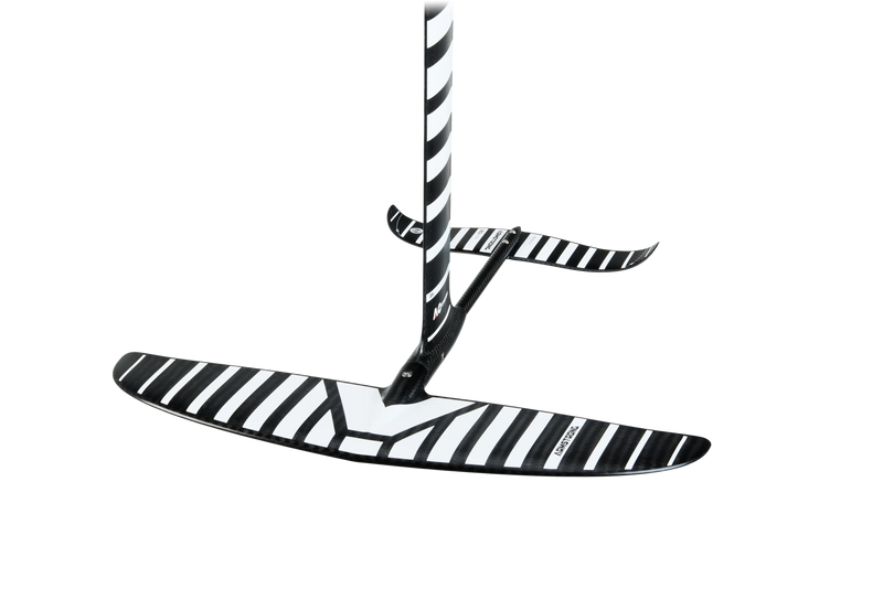 Hydrofoil Armstrong CF1200 preto e branco para kitesurf, destaque Orca Sports