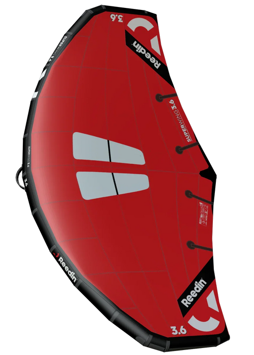 Asa wing vermelha Reedin 3.6 para kitesurf ou wingfoil, vista superior, em fundo preto.