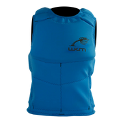 Colete salva-vidas azul WKM para kitesurf, wing e triathlon na Orca Sports.